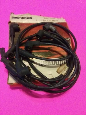 Juego de cables de bujía Motorcraft WR-3846-A 1973 Mercury Capri 2,6 L-V6 Foto 1 de 4