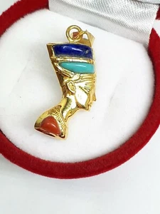 MASCARILLA REINA NEFERTITI HALLMARK COLGANTE DE ORO AMARILLO 18K EGIPCIO HECHO A MANO 1,57 Gr - Imagen 1 de 9