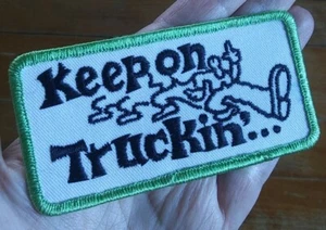 Vintage 70s Keep On Truckin'..(Robert Crumb) Comic Cartoonist Sew On Patch F - Picture 1 of 6