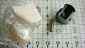 SOLO 647 CHAINSAW 2200872 PISTON KIT RING PIN CLIPS NOS HOMELITE 22 00 872 - Picture 1 of 3