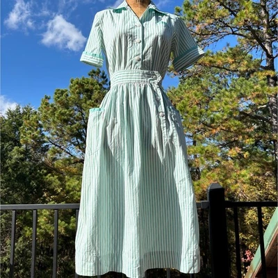 Vestido midi utilitario vintage años 30/40 a rayas verde algodón sanforizado XS Foto 1 de 4