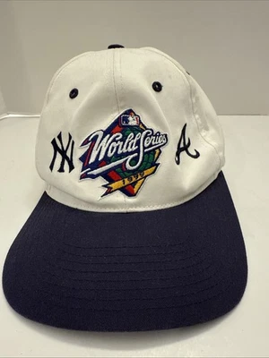 Vintage New York Yankees Atlanta Braves 1999 World Series SnapBack Baseball Hat - Image 1 of 4