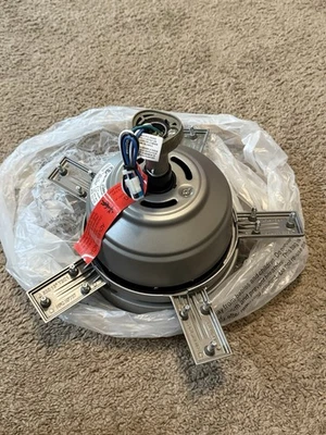 MOTOR REPLACMENT Hunter Antero 44 in. Hunter Express Matte Silver Ceiling Fan - Image 1 of 4