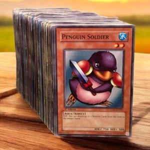 Lot of 200+ Vintage 90s Yugioh Trading Cards - Picture 1 of 6