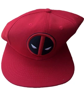 Marvel Deadpool Hot Topic Red Snapback Hat Bioworld - Picture 1 of 5