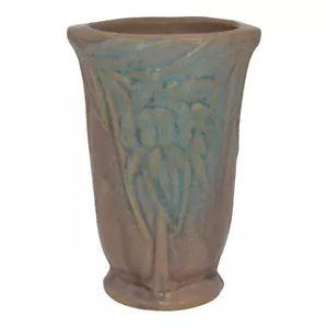 McCoy 1930s Vintage Art Pottery Leaves And Berries Purple Green Ceramic Vase 83 - Picture 1 of 6