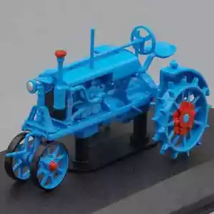 1:43 Scale UNIVERSAL Blue Tractor Soviet Farm Vehicle USSR 1934 Year Hachette - Picture 1 of 5