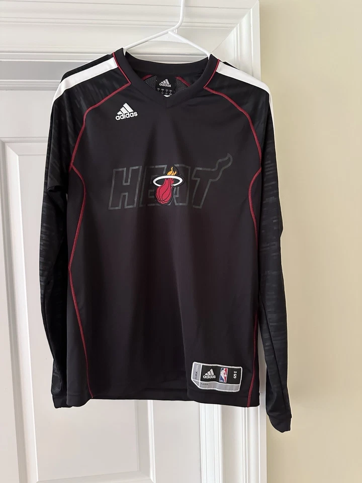 Camiseta deportiva Adidas vintage de la NBA - Miami Heat de manga larga Foto 1 de 4