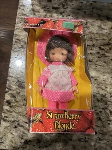 VTG 1981 Strawberry Blonde Dolls Lectron LTD 5" Hong Kong RARE - Picture 1 of 1