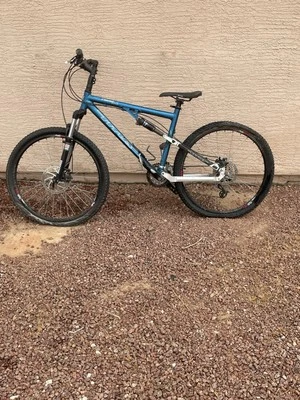 Titus Racer-X 山地自行车 — 第 1/4 张图片