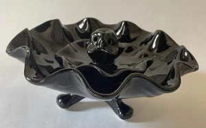 Rana e annaffiatoio vintage in ceramica con piedini neri e scanalati 2 pezzi - Foto 1 di 11