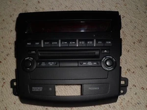 2006-2012 MITSUBISHI OUTLANDER XL CW ROCKFORD FOSGATE TRIM DASH PANEL FACEPLATE - Bild 1 von 2