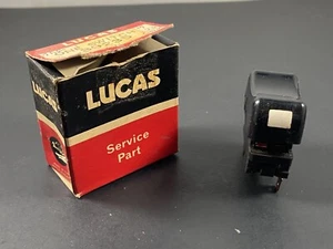 1969-1974 Jaguar XKE Series 2, Series 3, XJ6, XJ12 Series 1 NOS Wiper Switch - Picture 1 of 7