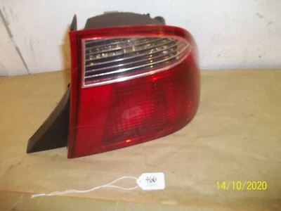 2005 2006 2007 FORD FOCUS ПРАВАЯ ПАССАЖИРСКАЯ СТОРОНА ЗАДНИЙ ФОНАРЬ OEM  - Изображение 1 из 4