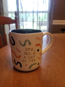 ¡Nuevo! Taza de gres ""You, Me, And A Cup Of Tea"" 16 oz - Imagen 1 de 10