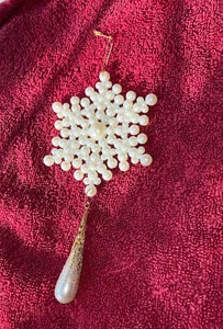 Vtg Christmas Ornament pearly White color snowflake - Picture 1 of 6