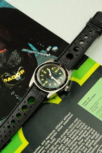 Vintage 1960s Croton Aquachron Skin Diver Stainless Automatic Watch - Picture 1 of 6