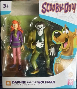 Scooby Doo Daphne and the Wolfman Action Figure Twin Pack - Picture 1 of 1