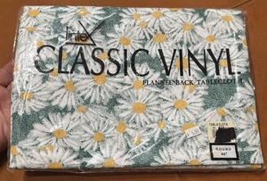 NOS Vintage CLASSIC VINYL Lintex 60” Round Daisy’s Flannel Back Tablecloth - Picture 1 of 4