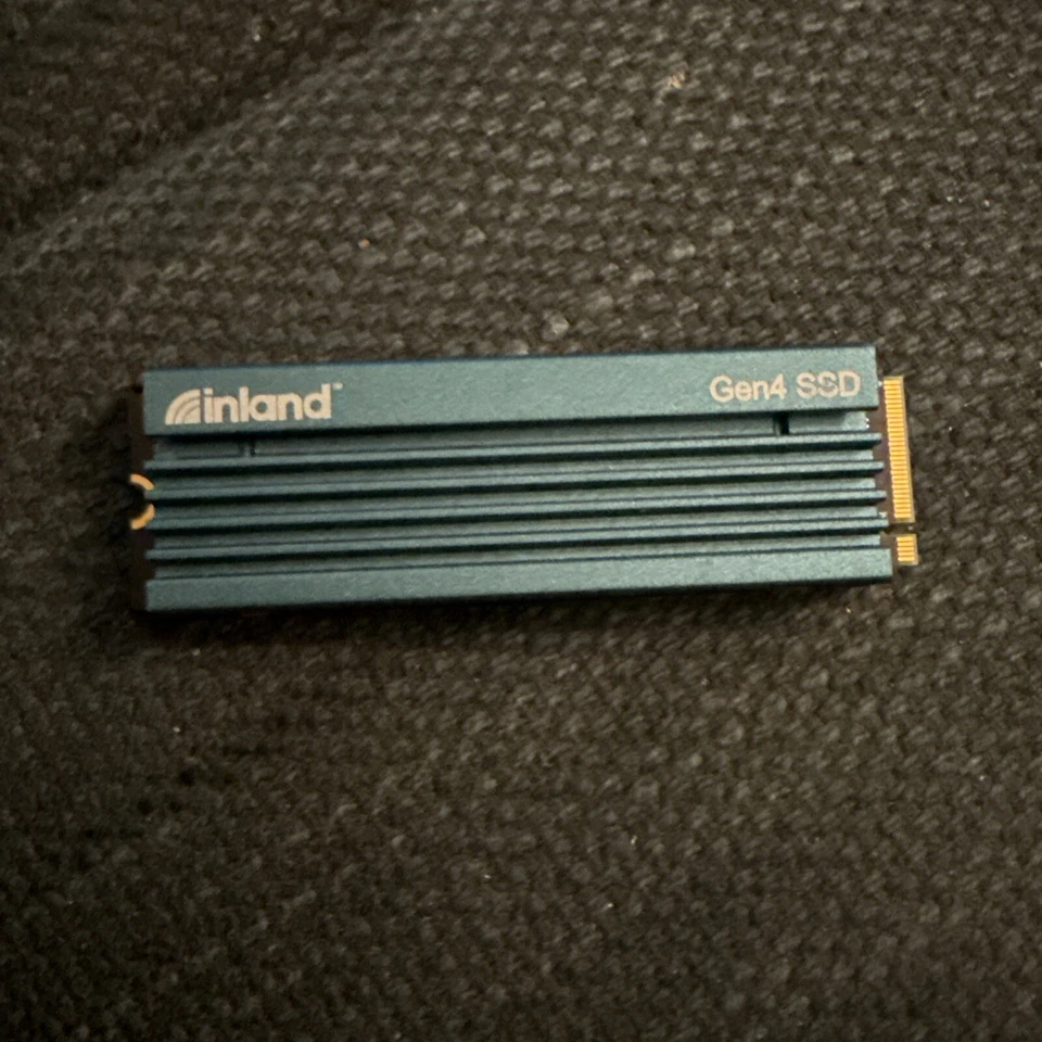 Inland 8 Terabyte Nvme With Heatsink - Image 1 of 1
