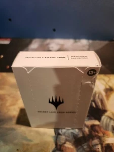 Magic The Gathering Guarida Secreta Gota Guarida Secreta x Tierras Arcanas - Lámina - Imagen 1 de 2
