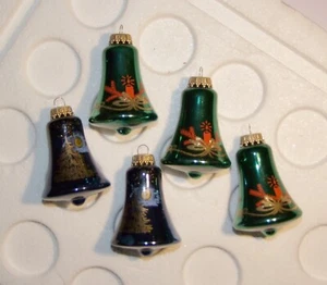 5 decorated bells: 3 green, 2 blue. Hand-blown glass Christmas ornaments/baubles - Picture 1 of 4