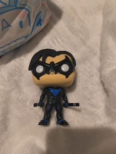 Funko Pop sciolto! Giochi: Gotham Knights - Nightwing #894 #57422 - Foto 1 di 9