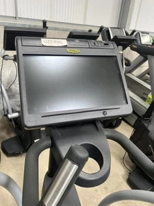 Technogym Excite Synchro 700 Unity - Black / Silver Arms - Picture 1 of 11