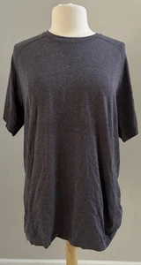 Camisa Lululemon Para Hombres XL Gris Camiseta Atlética Comer Beber Sudor Repetir Rendimiento Usada en Excelente Condición - Imagen 1 de 4