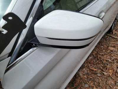 Espejo retrovisor eléctrico del lado del conductor con vista envolvente para BMW 530i 1558970 17-20 Foto 1 de 4