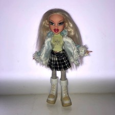 BRATZ Cloe doll in winter wonderland clothes