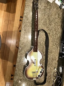 Rebuilt Rockband Hofner Beatles Bass Guitar PS3 PlayStation 3 - No Dongle - Picture 1 of 7