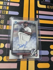 Bowman Didier Fuentes 2025 cromo automático 1st Prospect #CPA-DFU Braves - Imagen 1 de 2