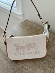 Coach C8327 Nolita 19 in colorblock con cavallo e carrozza gesso multi nuovo con etichetta - Foto 1 di 11