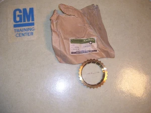 NOS 1971-72 Chevy Vega 1st & 2nd Transmission Synchronizing Ring OEM GM 2897710 - Bild 1 von 2