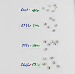 MIX PB14 * 24 Swarovski Strasssteine konischer Boden Mix SS21-22-24-26 CRYSTAL AB - Bild 1 von 4