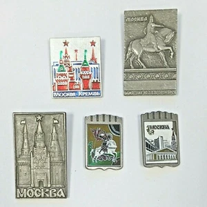 Fünf (5) Vintage Moscow Mockba Russia Pinback Pins - Bild 1 von 5