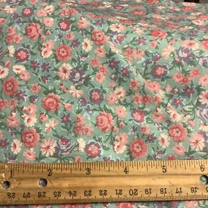 Vtg Joan Kessler for Concord Pink & Blue Florals on Green Cotton Fabric 2 Yds - Picture 1 of 2