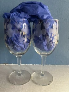 PAIR Disney Crystal Wine Glasses, Etched MM Ears White on Clear 7" Tall VGUC - Picture 1 of 5