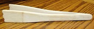 Pampered Chef Heavy Wooden Tongs 13.5" Serving Utensil~Kitchen~Dining/Bar    AA3 - Picture 1 of 3
