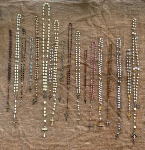 18 Antique Religious Rosaries Christianity Austrian Collection - Picture 1 of 21