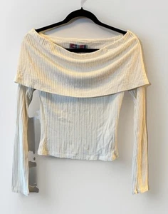 Urban outfitters off the shoulder knit top size small white - Picture 1 of 9
