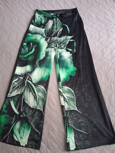 Marlene Hose Ibiza 40 42 M L schwarz grün Rosen Hippie Ausgefallen schlaghose - Bild 1 von 5