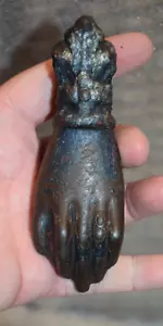 Vintage und seltene Ausführung Gusseisen Türklopfer Hand von Fatima - Bild 1 von 12