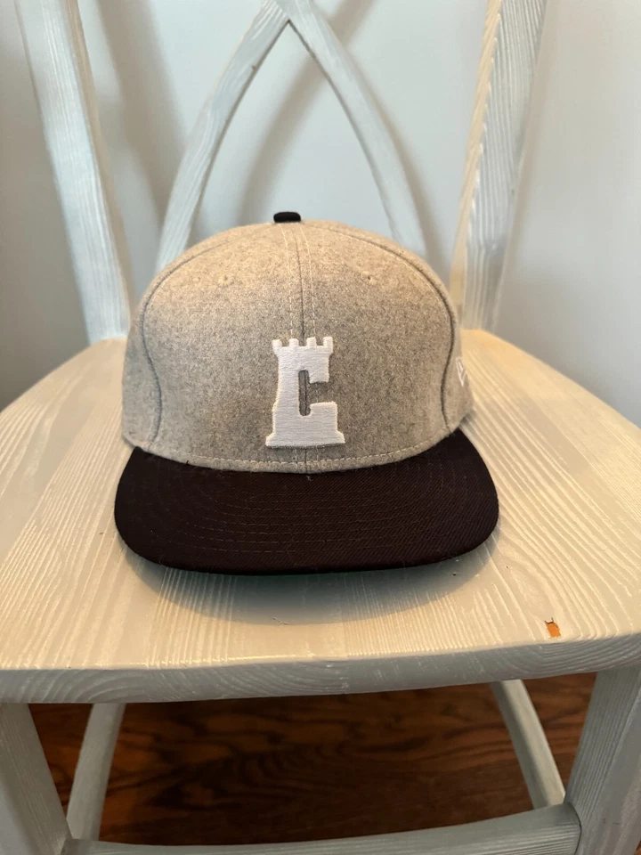 Crooks and Castles Gris/Azul Marino Nueva Era 59fifty Sombrero Ajustado 7 1/4 Foto 1 de 3