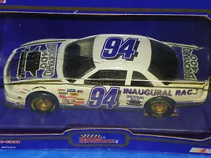 1994 BRICKYARD 400 CHEVY LUMINA / INAUGURAL RACE 1:24 SCALE DIE-CAST NEW IN BOX - Bild 1 von 5