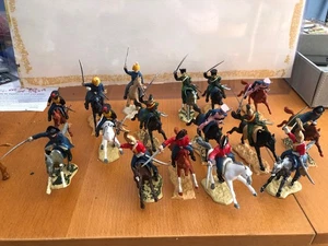16 Napoleonic Mounted Cavalry Timpo Toys Painted Soldiers Figures - Picture 1 of 1