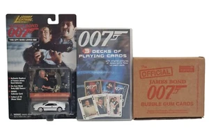 JAMES BOND LOTUS ESPRIT S1, BUBBLE GUM CARDS & 3 DECKS OF PLAYING CARDS BUNDLE - Imagen 1 de 19