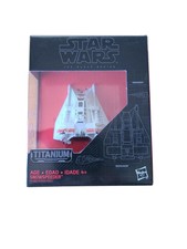 NEW SEALED Hasbro Star Wars  17 The Black Series Titanium Series Snowspeeder