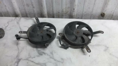 09 ventiladores de refrigeração de radiador policial Honda ST1300 ST 1300 PA  - Imagem 1 de 4